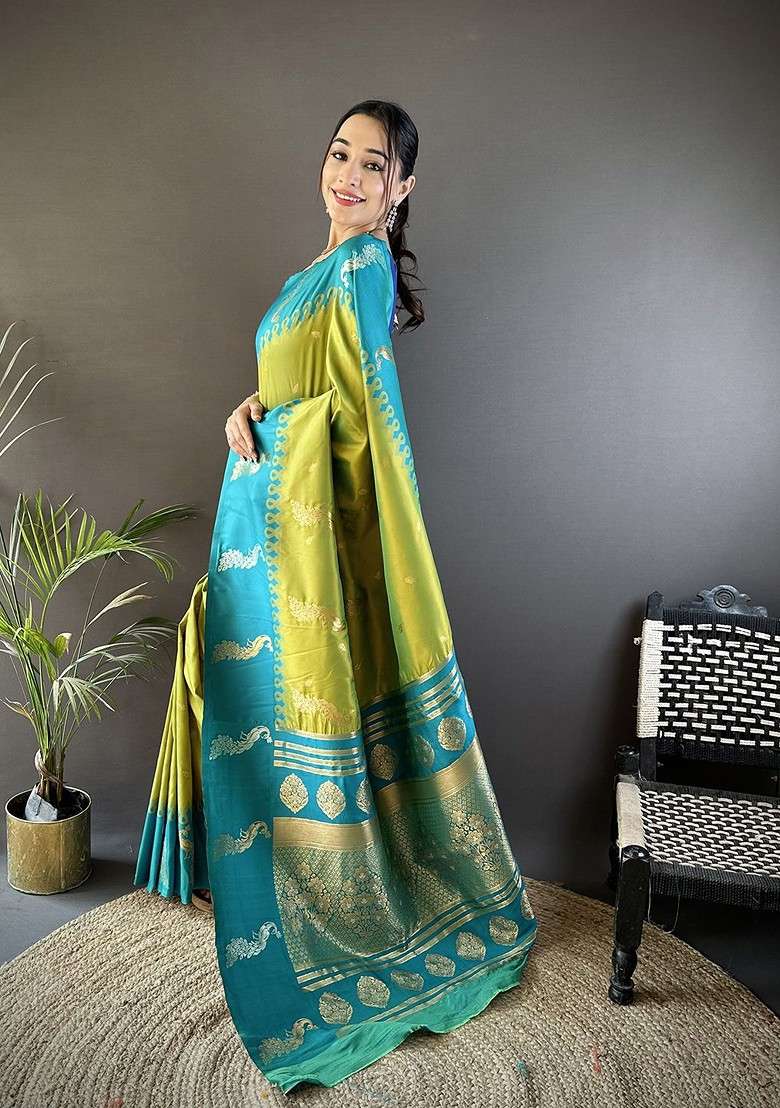 Green Blended Saree Set with Embroidered for Diwali | Wedding & Festive Wear - Indya