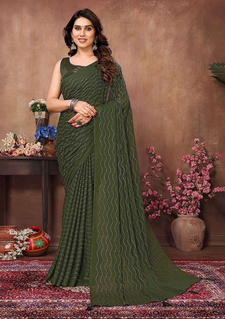 Green Embellished Blended Saree Set for Diwali | Wedding & Festive Wear - Indya