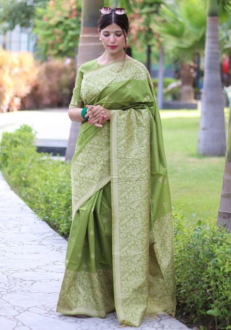 Green Embellished Blended Saree Set