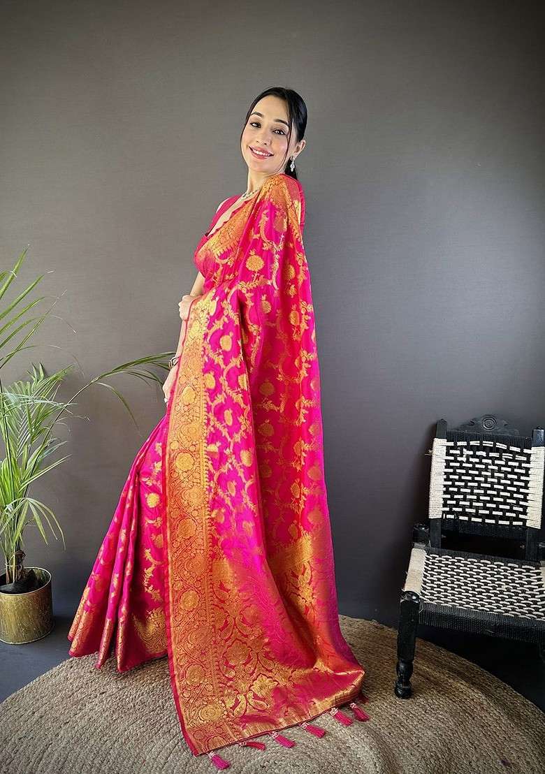 Magenta Zari Printed Blended Saree Set - Indya