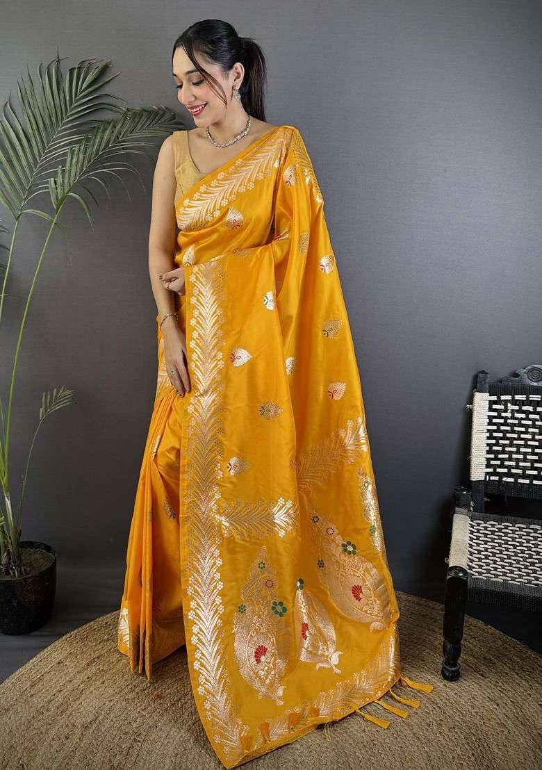 Orange Zari Blended Saree Set with Printed for Diwali | Wedding & Festive Wear - Indya