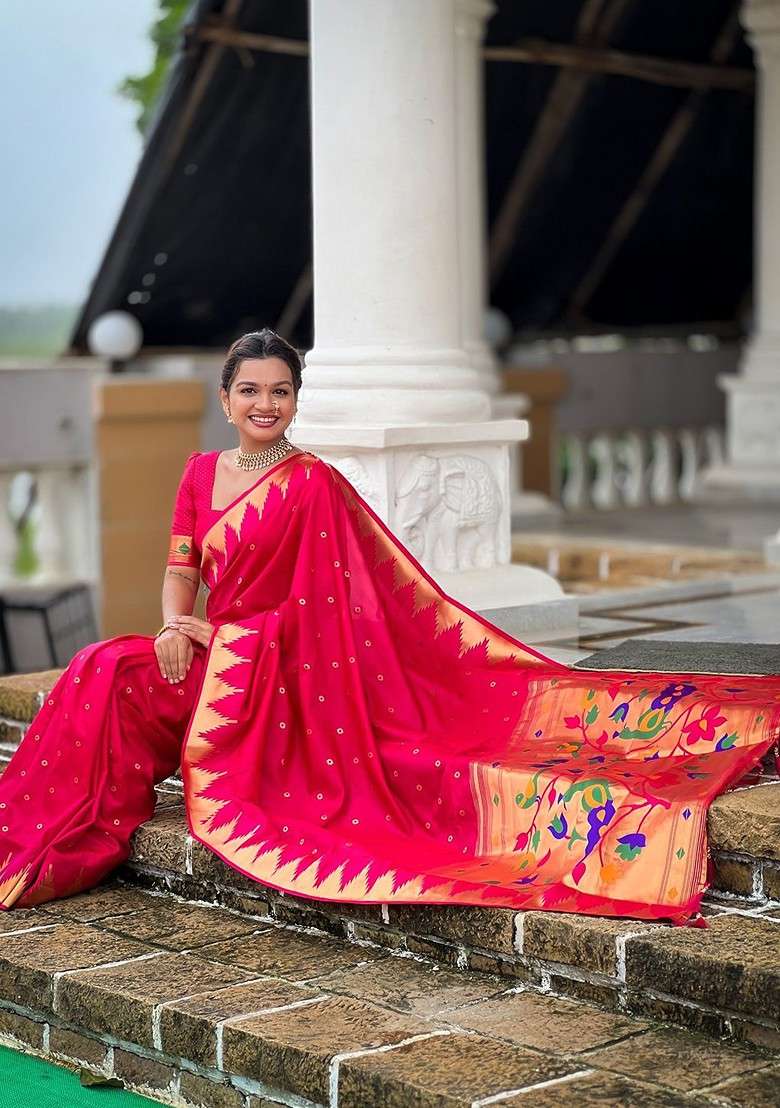 Pink Floral Print Blended Saree Set for Diwali and Festive Wear - Indya