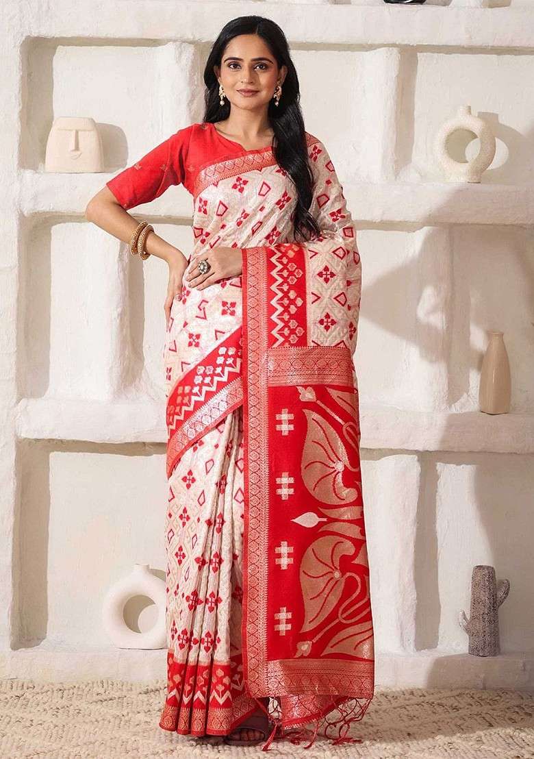 Cream Zari Printed Blended Saree Set - Indya