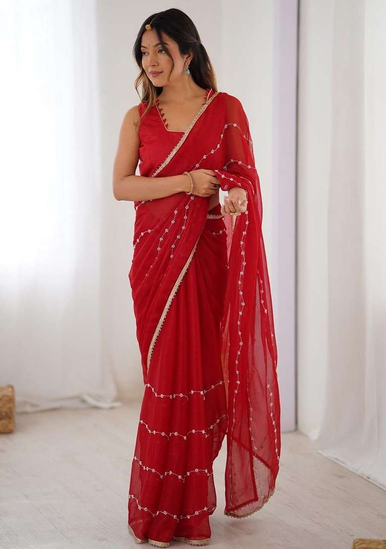Red Embellished Blended Saree Set for Diwali | Wedding & Festive Wear - Indya