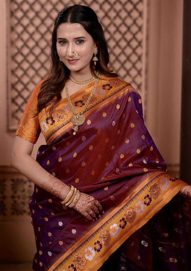 Brown Zari Blended Saree Set with Printed for Diwali | Wedding & Festive Wear - Indya