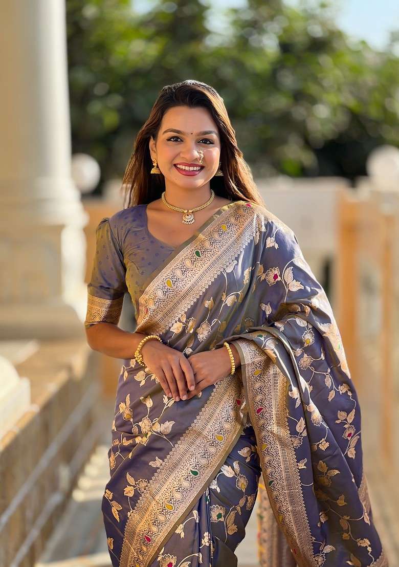 Grey Zari Blended Saree Set with Printed for Diwali | Wedding & Festive Wear - Indya