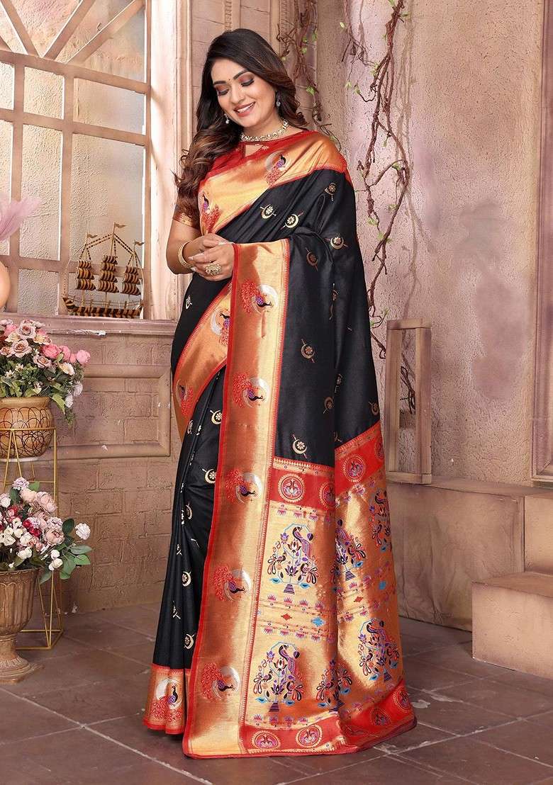 Black Zari Blended Saree Set with Printed for Diwali | Wedding & Festive Wear - Indya