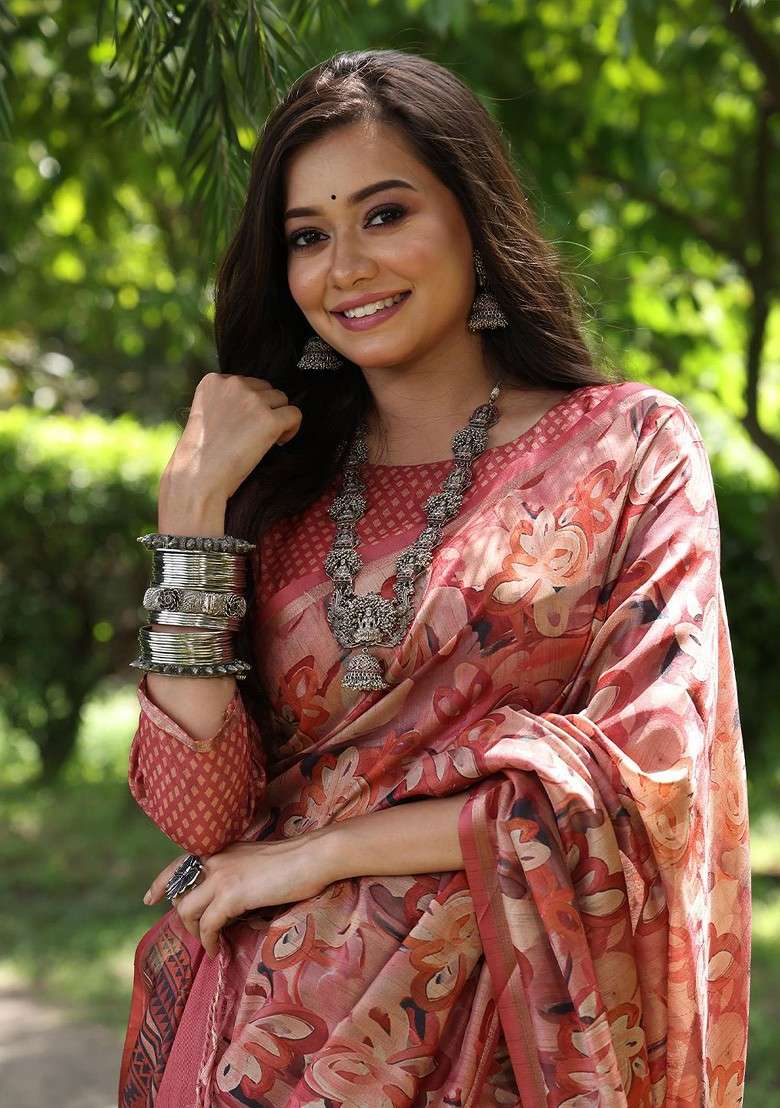 Peach Embroidered Blended Saree Set for Diwali and Festive Wear - Indya