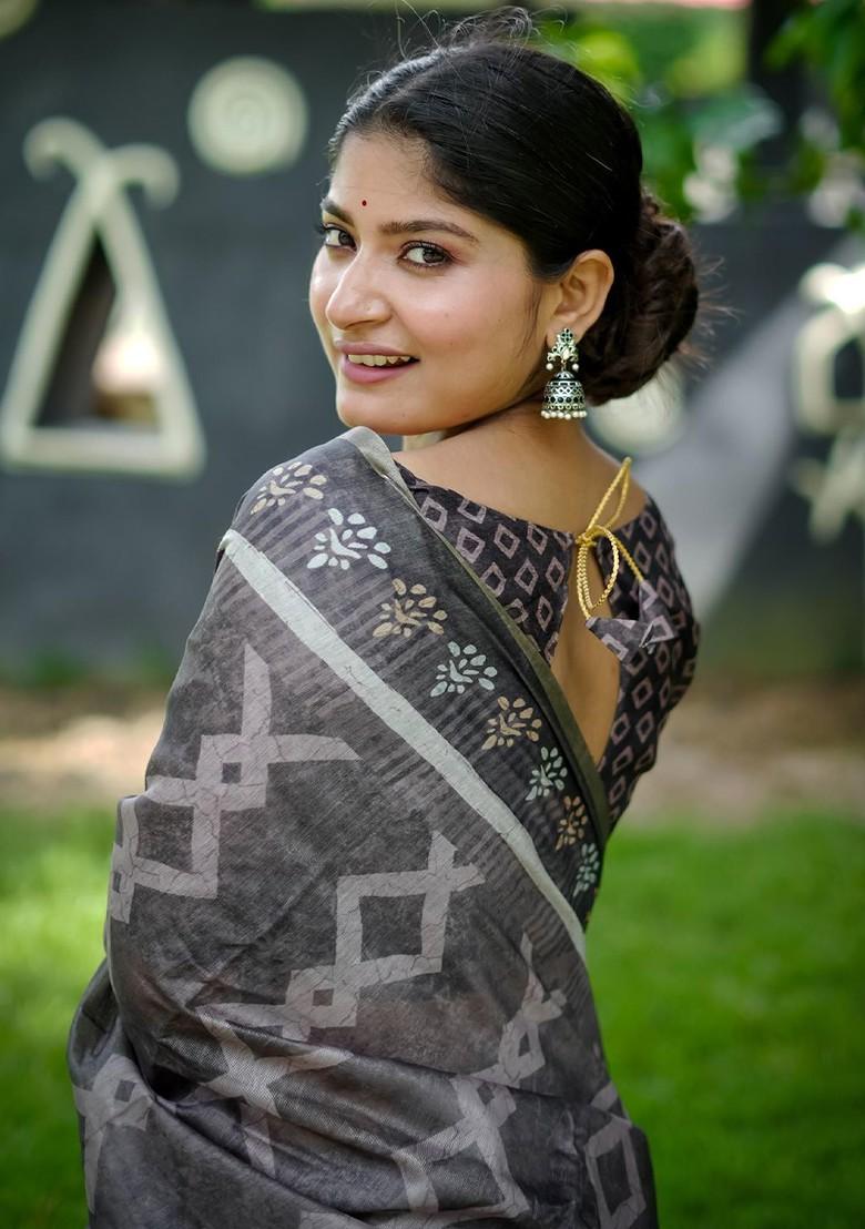 Grey Printed Blended Saree Set - Indya