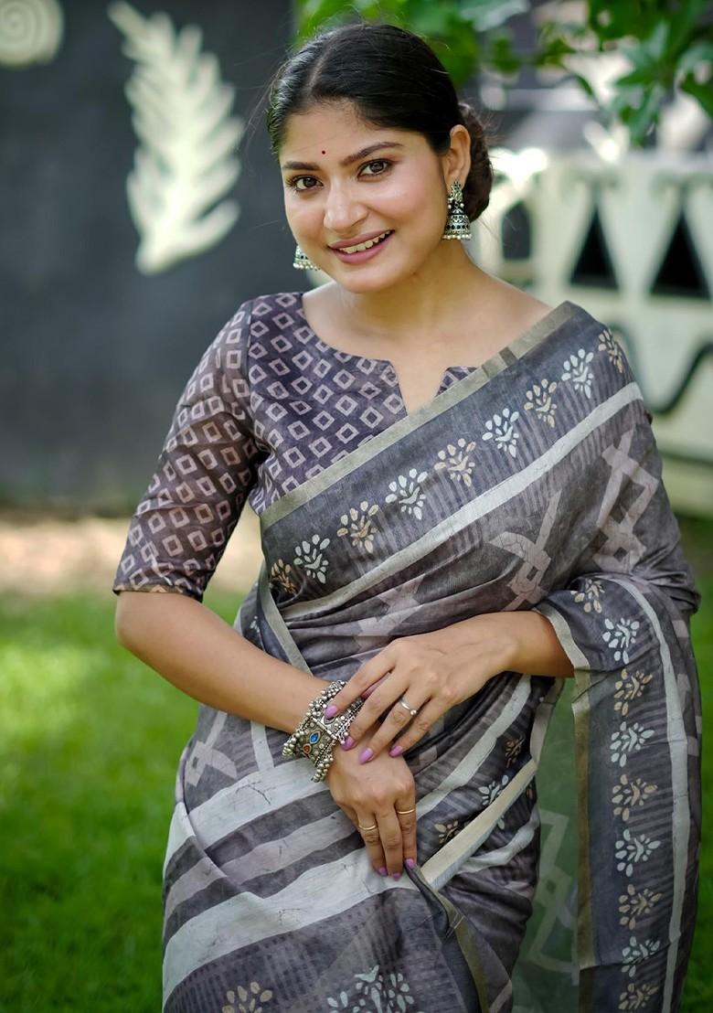 Grey Printed Blended Saree Set - Indya