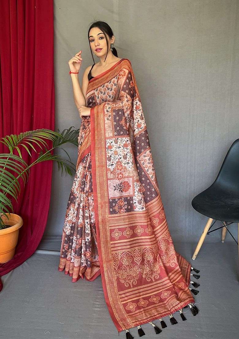 Orange Printed Blended Saree Set for Diwali and Festive Wear - Indya