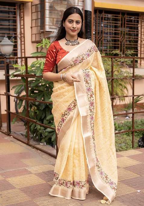 Cream Floral Print Blended Saree Set for Diwali and Festive Wear