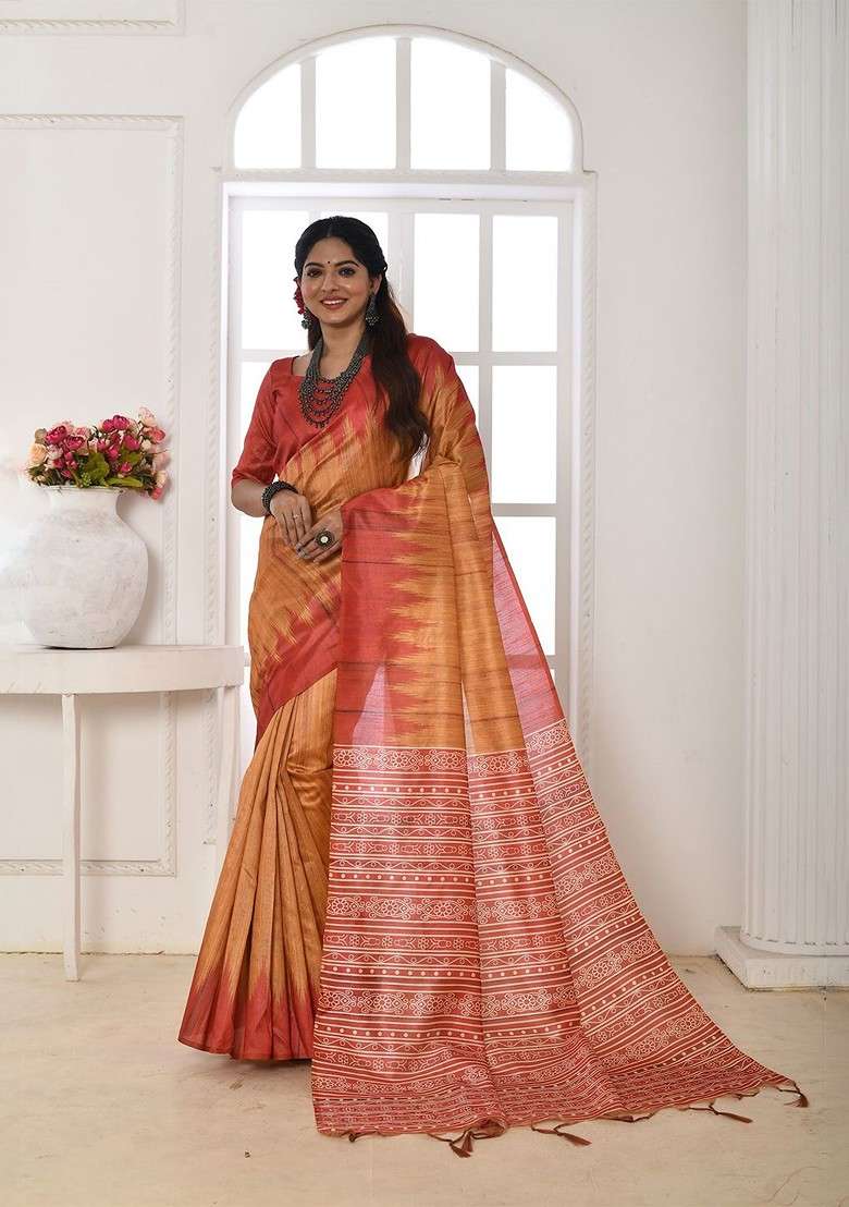 Orange Printed Blended Saree Set for Diwali and Festive Wear - Indya