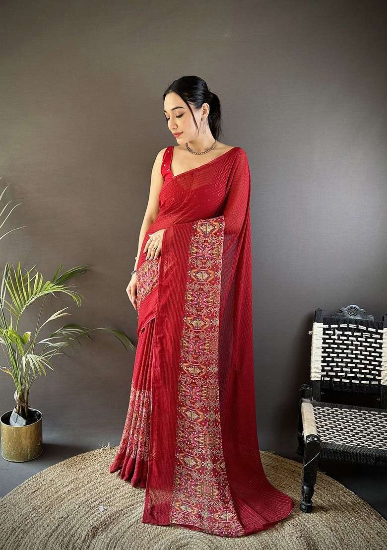 Red Sequinned Blended Saree Set for Diwali and Festive Wear - Indya