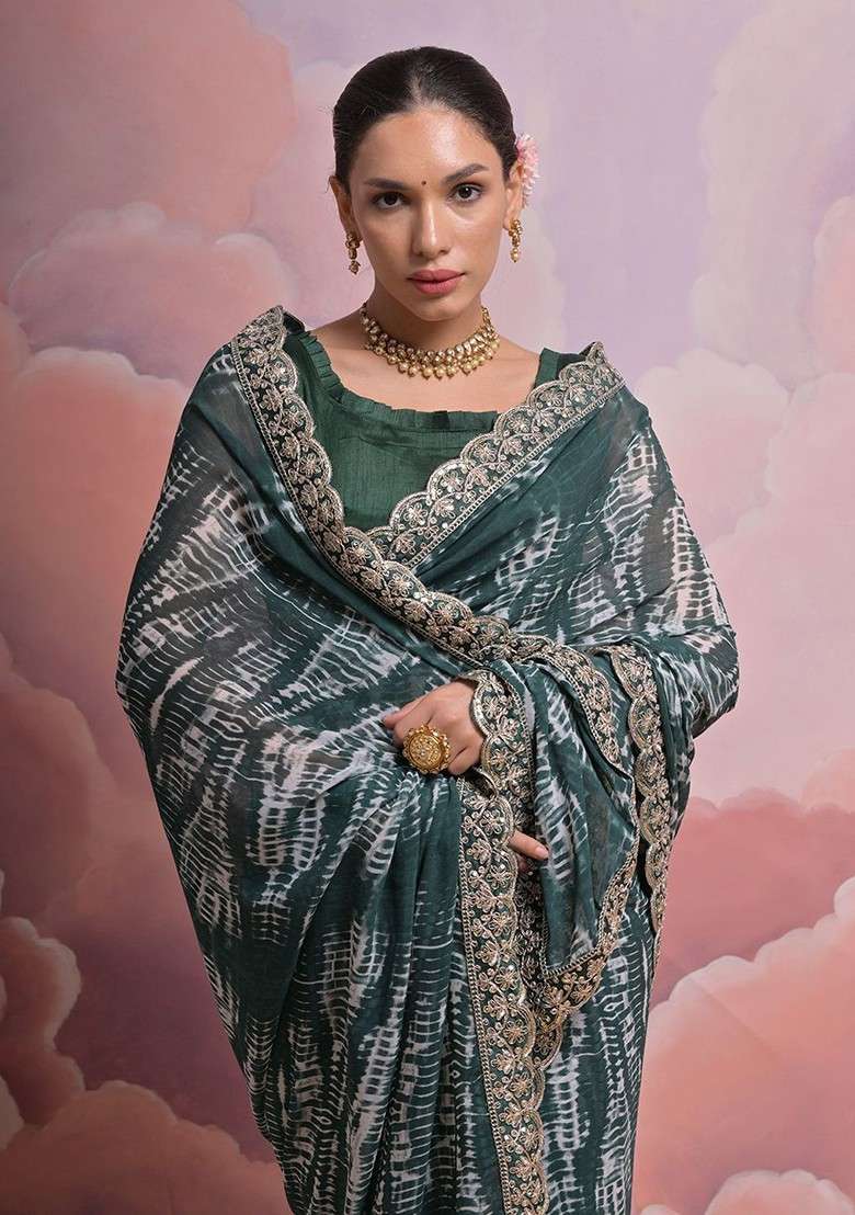Green Embroidered Blended Saree Set for Diwali and Festive Wear - Indya