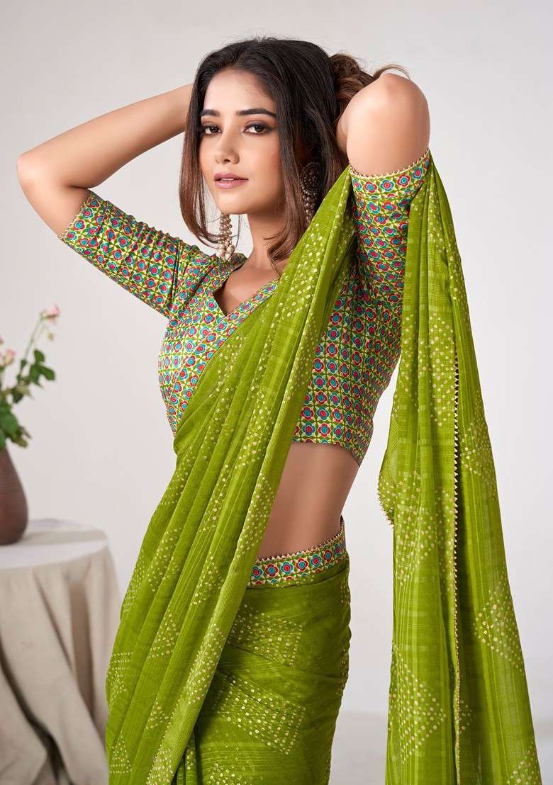 Green Blended Saree Set with Embroidered for Diwali | Wedding & Festive Wear - Indya