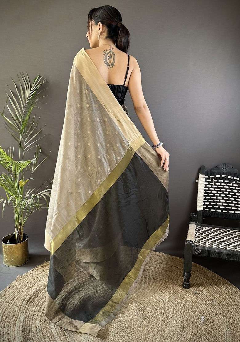 Grey Blended Saree Set with Embroidered for Diwali | Wedding & Festive Wear - Indya