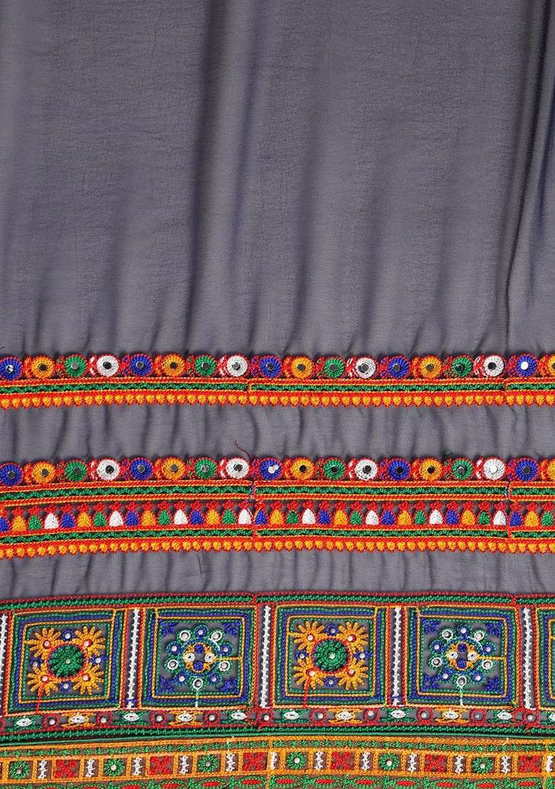 Navy Blue Blended Saree Set with Embroidered for Diwali | Wedding & Festive Wear - Indya