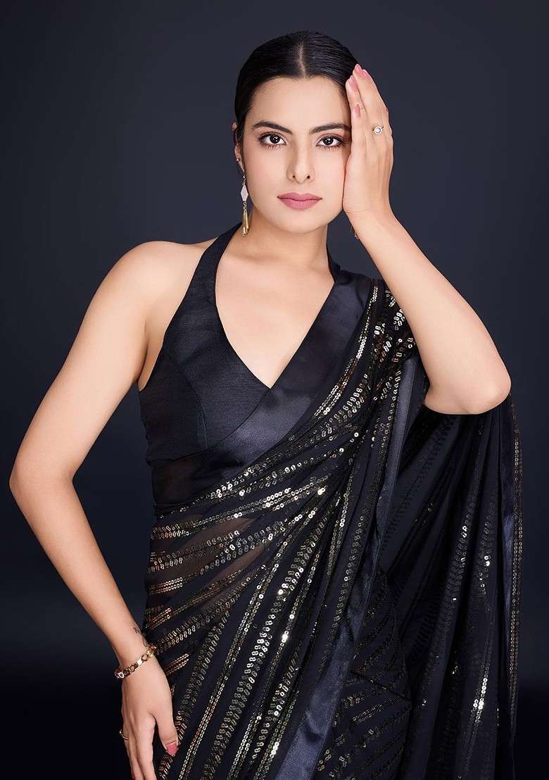 Black Embellished Blended Saree Set for Diwali | Wedding & Festive Wear - Indya