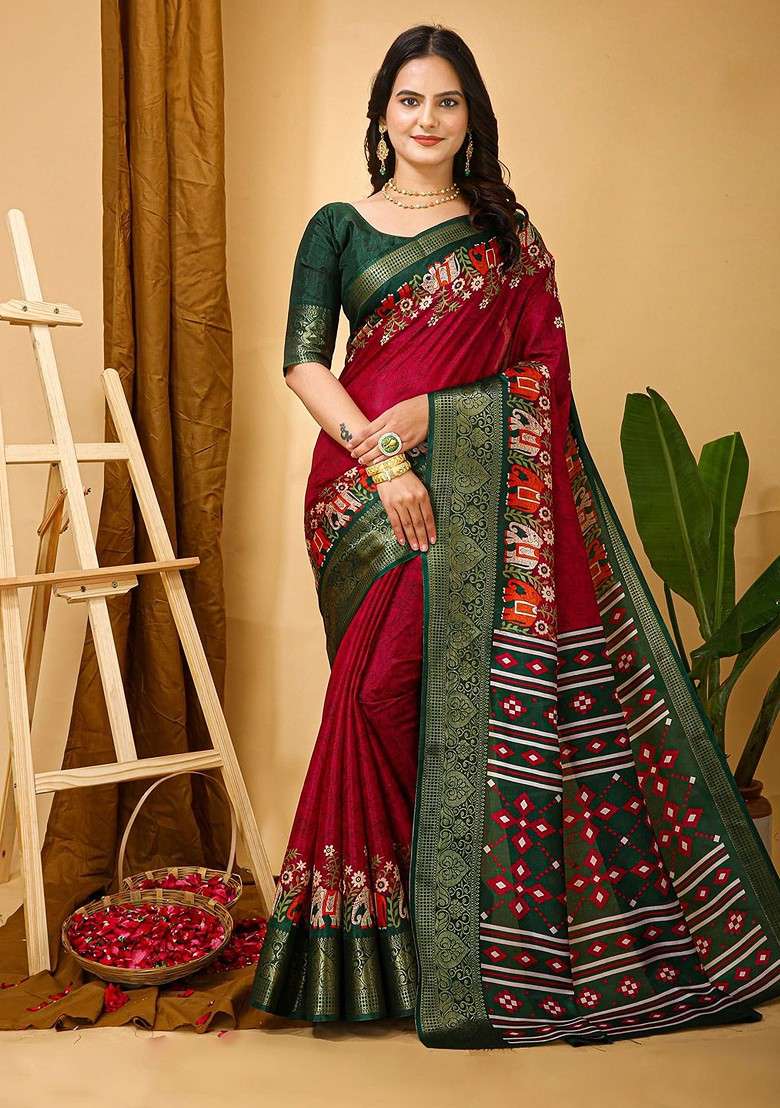Red Printed Blended Saree Set - Indya