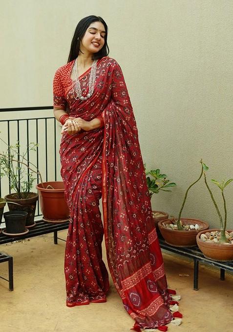 Red Printed Blended Saree Set — view on Indya
