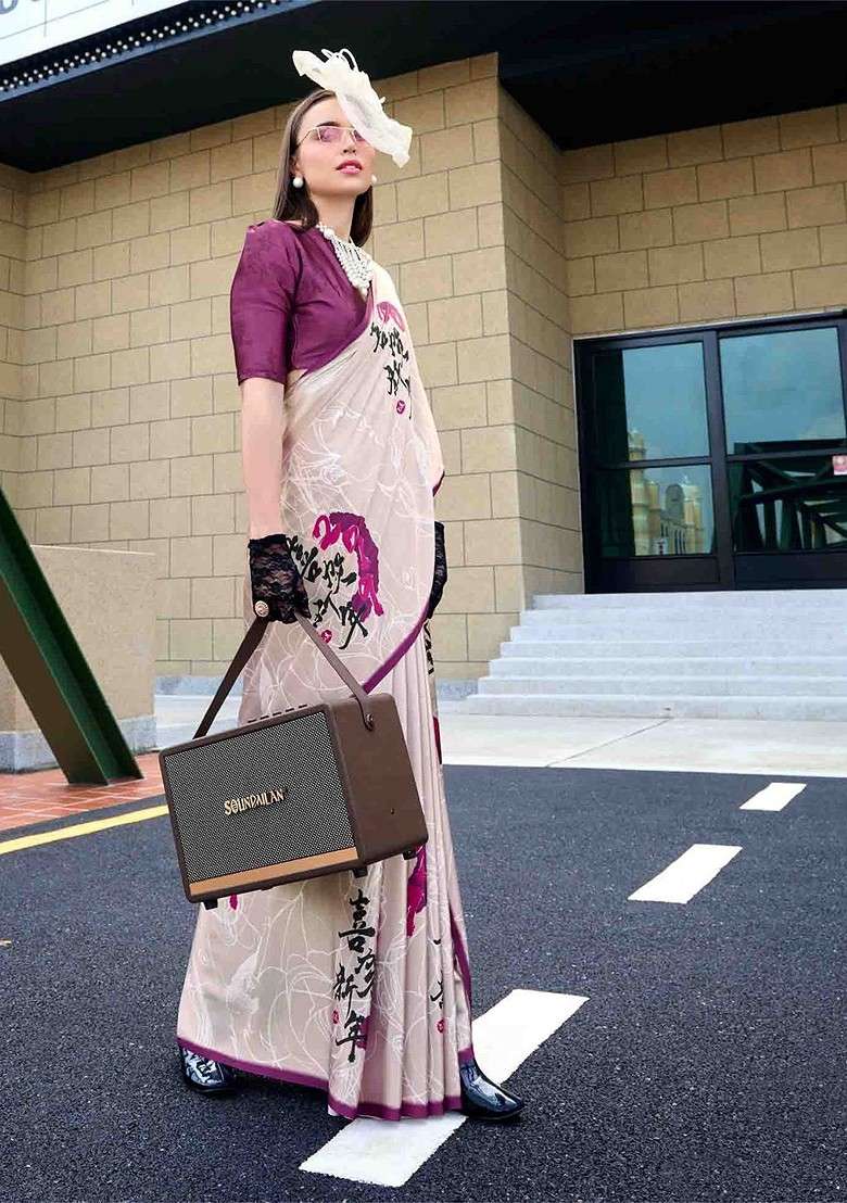 Off White Blended Saree Set with Printed for Diwali | Wedding & Festive Wear - Indya