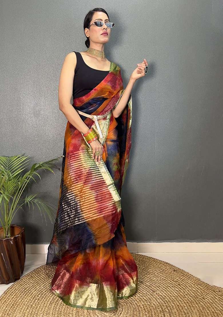 Red Blended Saree Set with Printed for Diwali | Wedding & Festive Wear - Indya