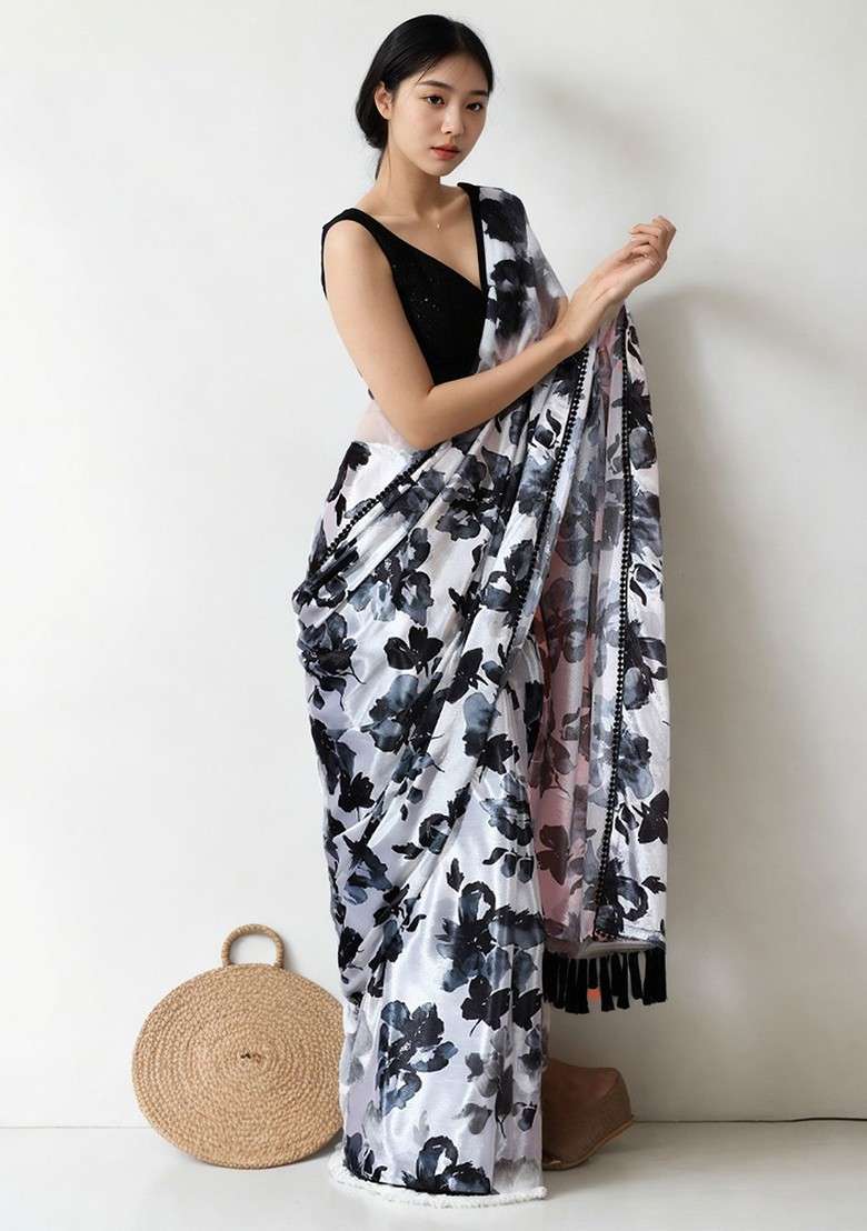 Off White Printed Blended Saree Set - Indya