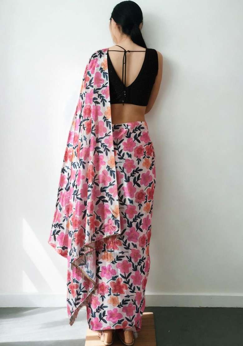 Magenta Printed Blended Saree Set for Diwali and Festive Wear - Indya