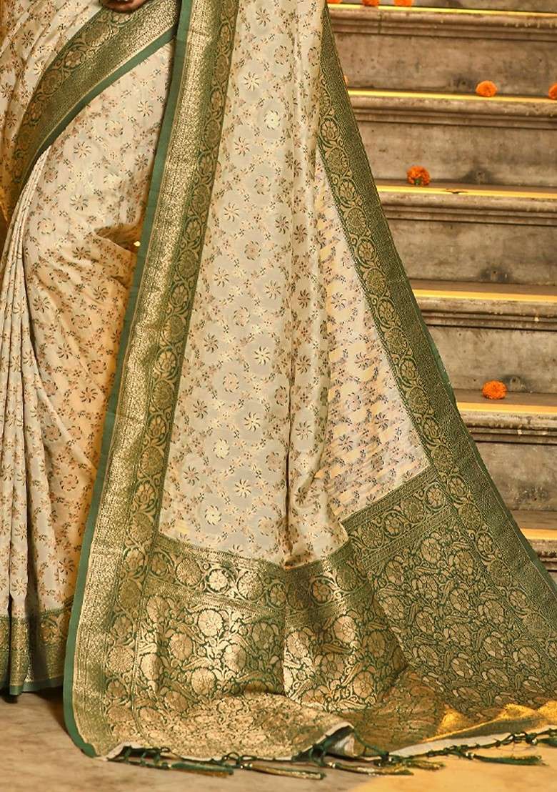 Cream Blended Jacquard Saree Set for Diwali | Wedding & Festive Wear - Indya