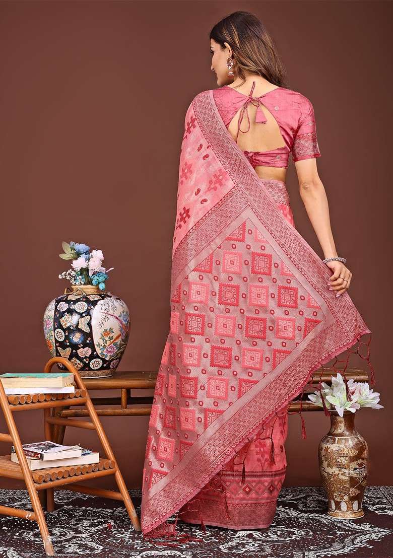 Peach Printed Blended Saree Set - Indya