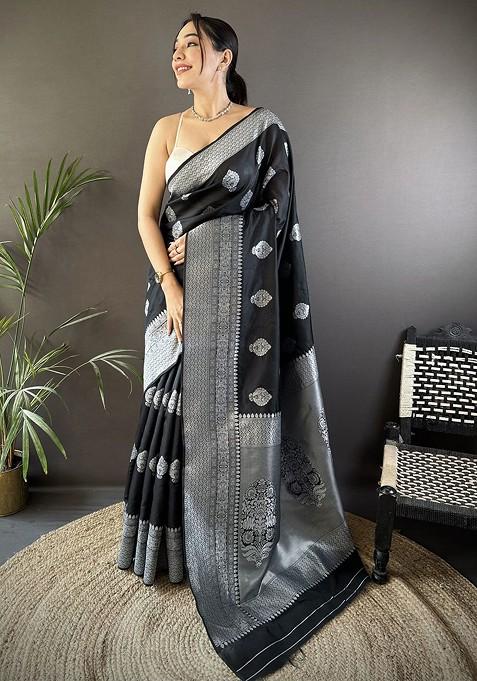 Black Jacquard Blended Saree Set