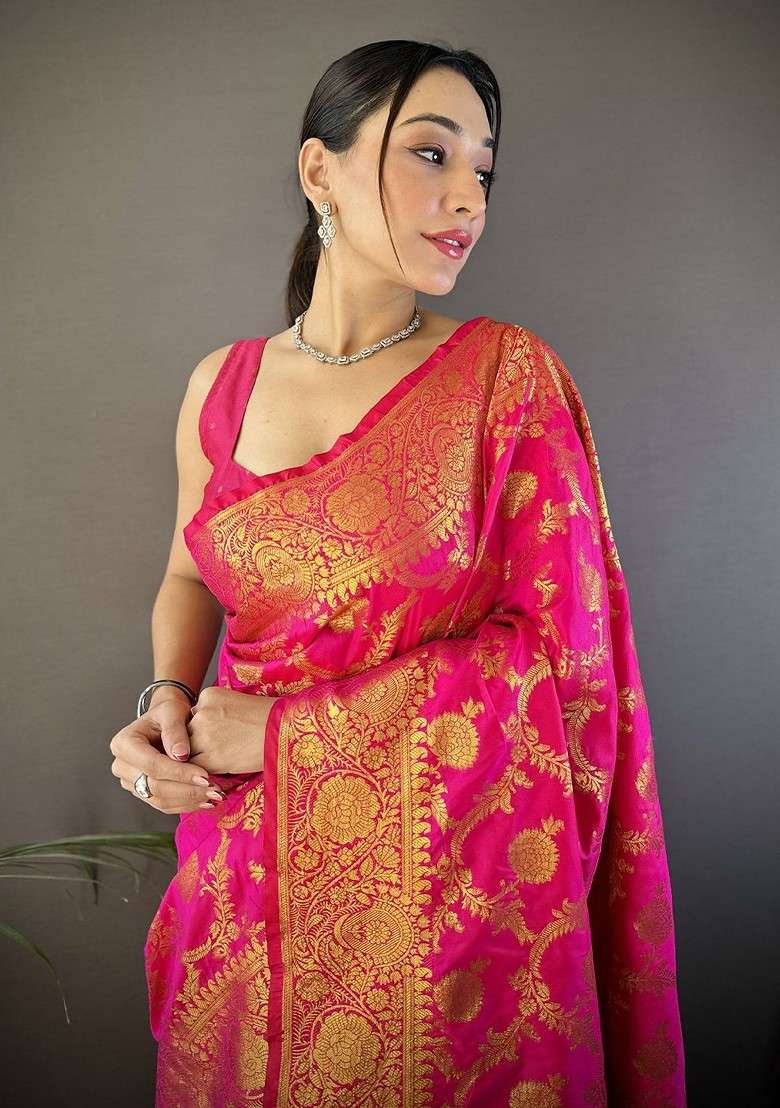 Magenta Embroidered Blended Saree Set - Indya