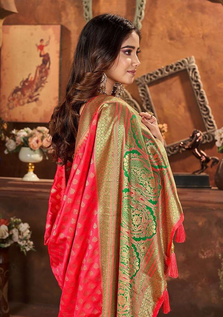 Red Blended Saree Set with Embroidered for Diwali | Wedding & Festive Wear - Indya