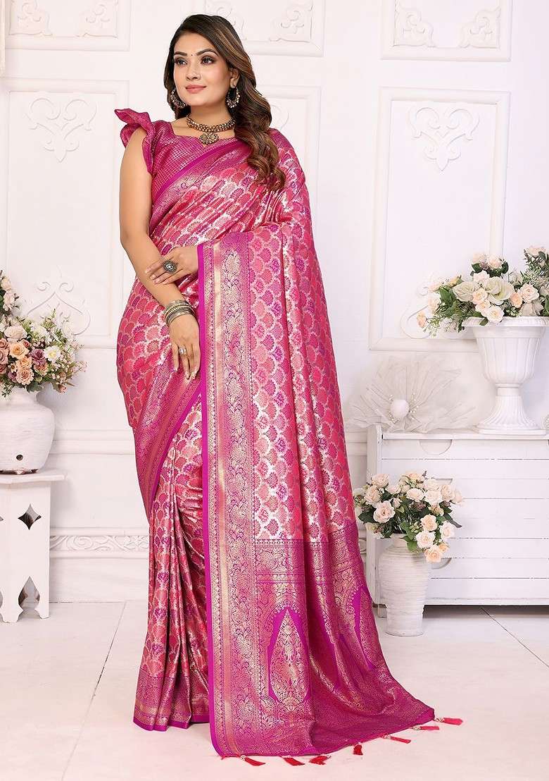 Pink Blended Jacquard Saree Set for Diwali | Wedding & Festive Wear - Indya