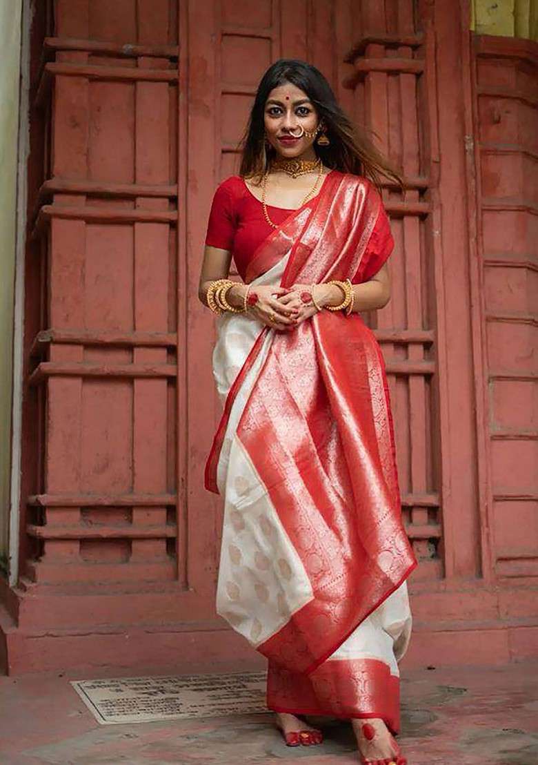 White Blended Saree Set with Embroidered for Diwali | Wedding & Festive Wear - Indya