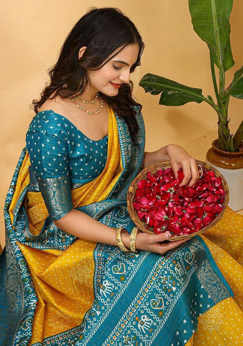 Yellow Jacquard Blended Saree Set - Indya
