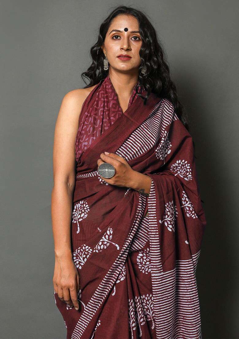 Maroon Printed Blended Saree Set - Indya