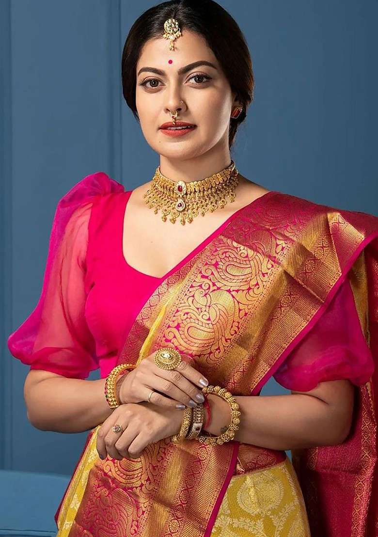 Yellow Jacquard Blended Saree Set for Diwali and Festive Wear - Indya