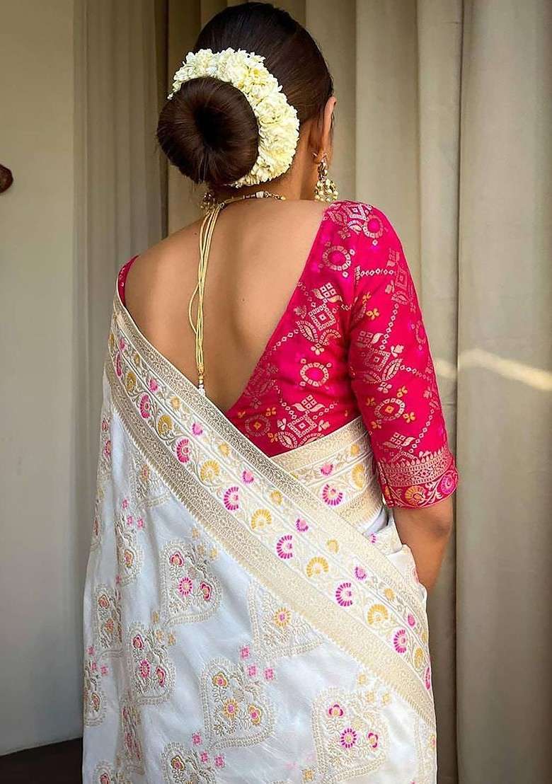 White Blended Saree Set with Embroidered for Diwali | Wedding & Festive Wear - Indya