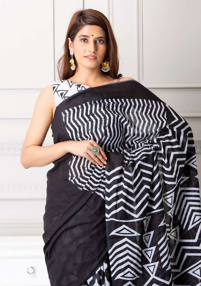 Black Embroidered Blended Saree Set - Indya