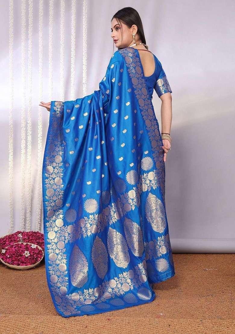 Blue Blended Jacquard Saree Set for Diwali | Wedding & Festive Wear - Indya