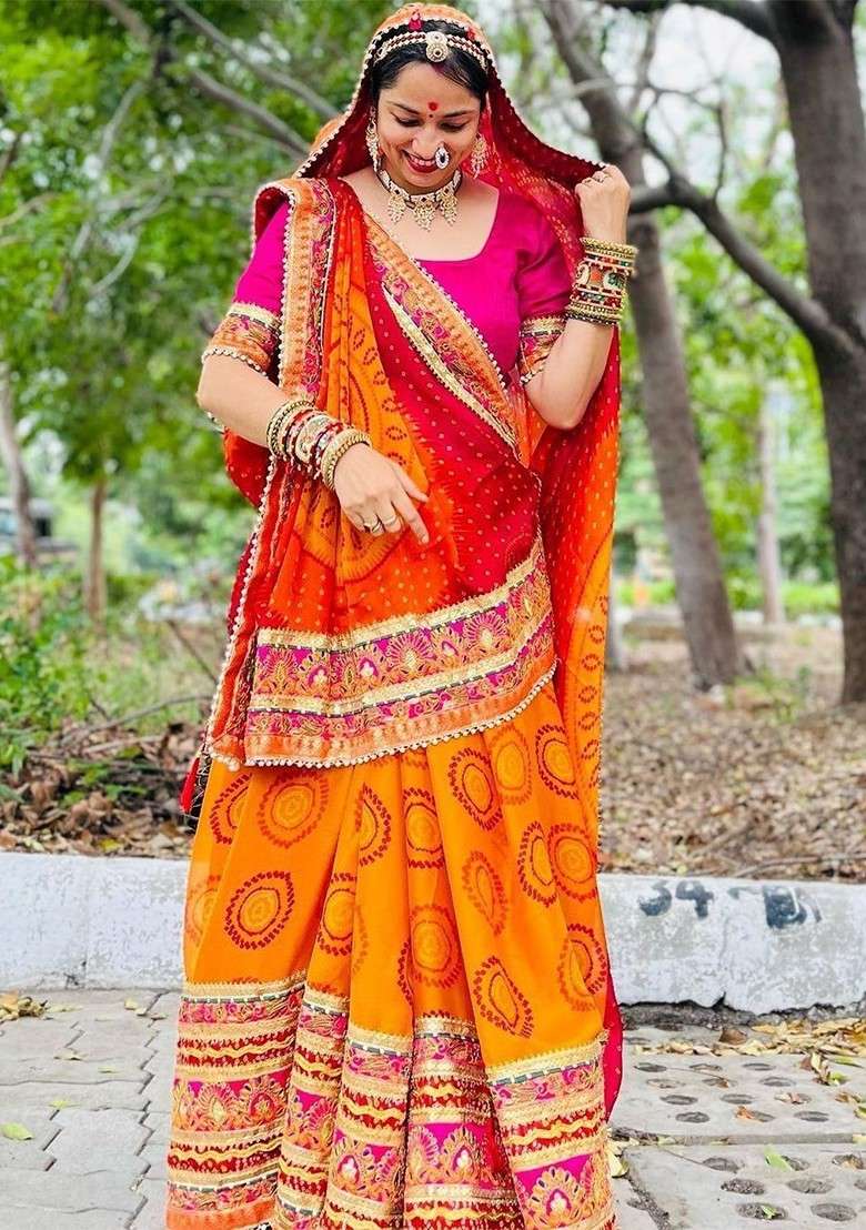 Orange Printed Blended Saree Set for Diwali and Festive Wear - Indya