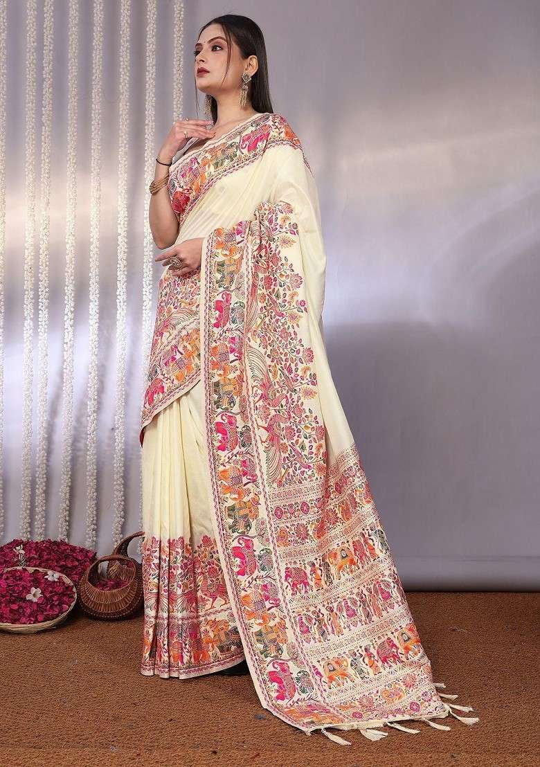Off White Blended Saree Set with Embroidered for Diwali | Wedding & Festive Wear - Indya