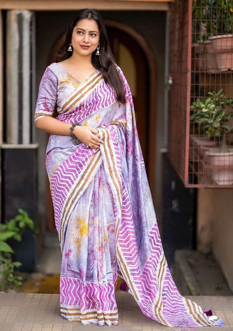 Multi Blended Saree Set with Embroidered for Diwali | Wedding & Festive Wear - Indya