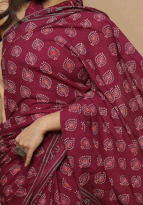 Maroon Printed Blended Saree Set