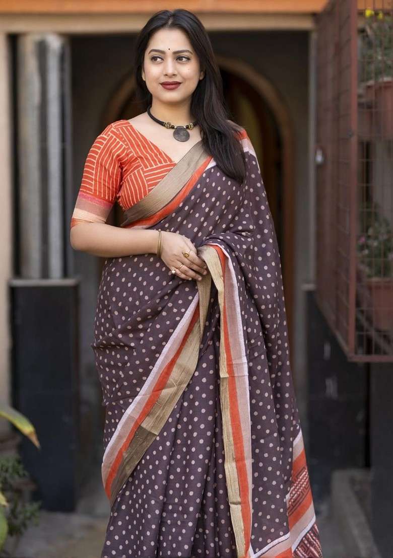 Coffee Brown Blended Saree Set with Printed for Diwali | Wedding & Festive Wear - Indya