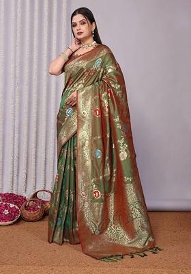 Green Embroidered Blended Saree Set