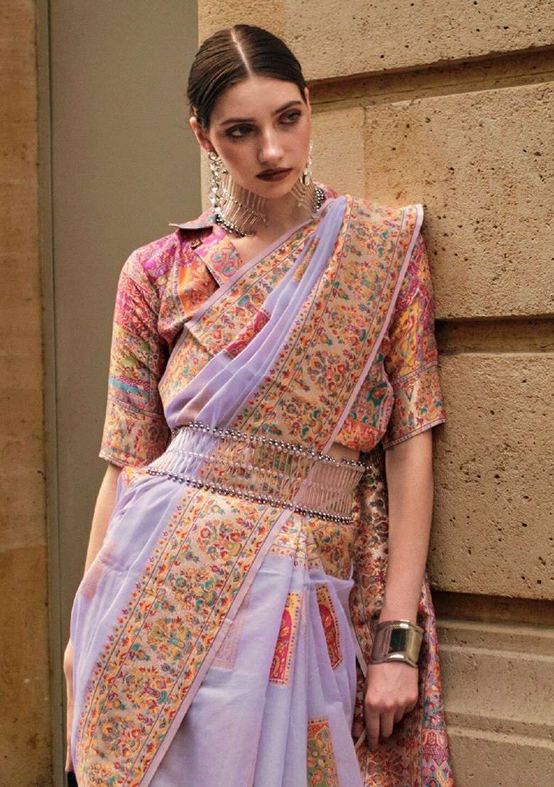 Lavender Blended Jacquard Saree Set for Diwali | Wedding & Festive Wear - Indya