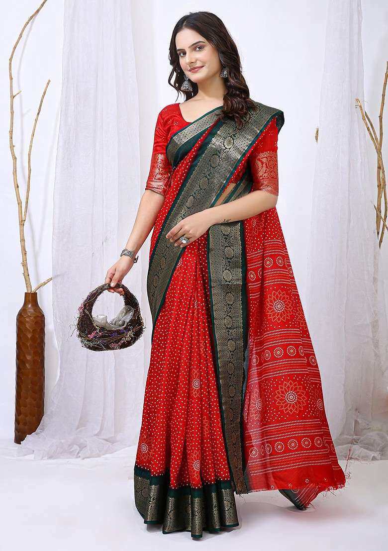 Red Printed Blended Saree Set - Indya
